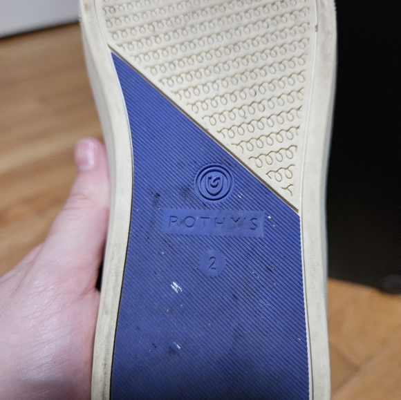 The Kids Sneaker (Rothys) - Picture 4 of 4